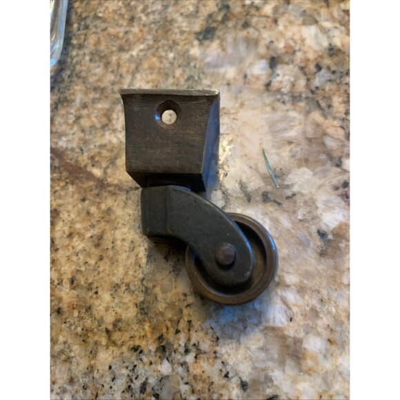 Set Of 4 Vintage Brass Furniture Caster Wheels Tapered Square Socket Mount - Picture 2 of 10